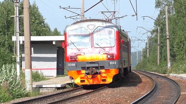 "Сборная электричка". ЭД4М-1037/1038 сообщением Нижний Тагил - Екатеринбург-Пасс. в о.п. 479 км смотреть онлайн