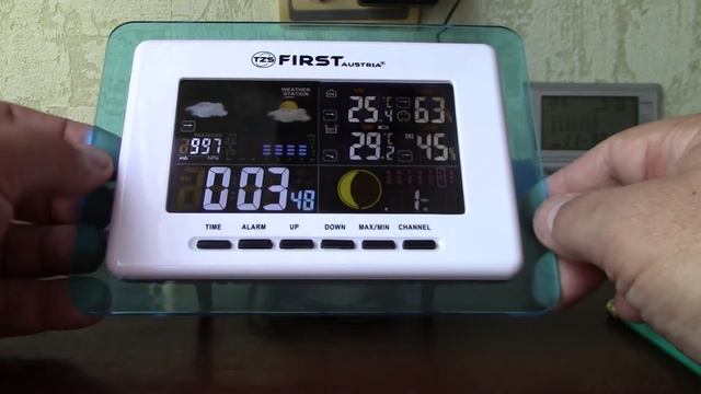 Установка даты и времени на метеостанции FIRST FA 2461 1