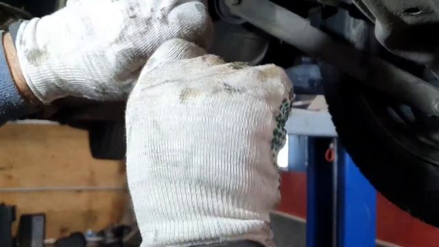 Ремонт силового кабеля клеммы аккумулятора BMW смотреть онлайн
