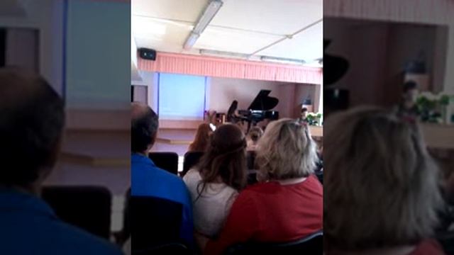 Звезда Сон Дана смотреть онлайн