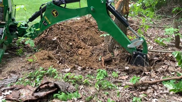 John Deere 1025r: I Dig That смотреть онлайн