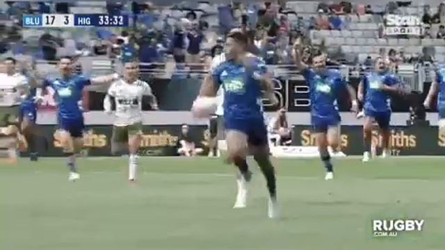 WHO DID IT BETTER?! Rieko Ioane VS Sevu Reece try celebration! смотреть онлайн
