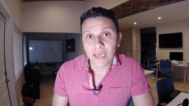 Kieran Behan "saltó" de una silla de ruedas a la gimnasia olímpica смотреть онлайн