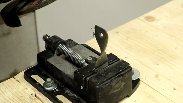 ЭТО ГЕНИАЛЬНО! Такие полезные самоделки ДОЛЖНЫ быть у каждого МУЖИКА!!! смотреть онлайн