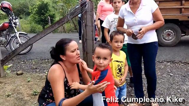 cumpleaño de kike Castro video oficial смотреть онлайн
