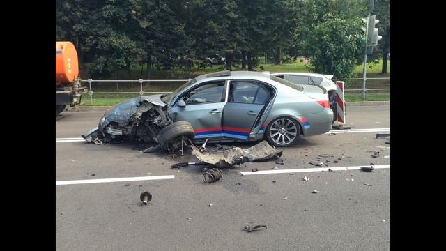 BMW M5 E60 СЛУЧИЛОСЬ///