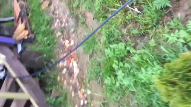 протянуть, просунуть, протащить провод в ПНД трубу.. смотреть онлайн