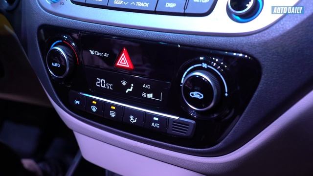 600 triệu, chọn Honda City 1.5Top hay Hyundai Accent 1.4AT bản đặc biệt? |AUTODAILY.VN| смотреть онлайн