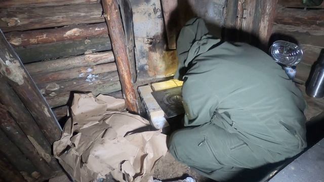 ЗЕМЛЯНКА В ЛЕСУ | КИРПИЧНАЯ ПЕЧКА | ЭТО НЕ ТАК ТО ПРОСТО...LIVE in the DUGOUT смотреть онлайн
