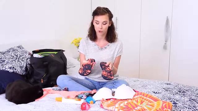 Что в моей пляжной сумке? – Lizaonair для All Things Hair