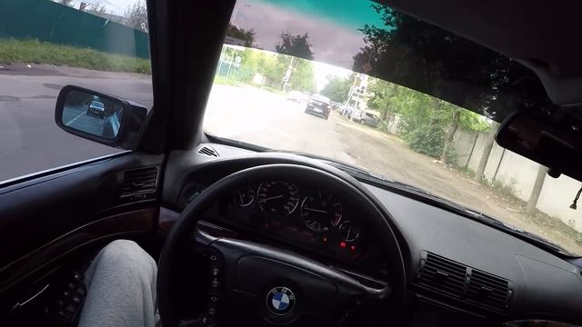 ПОКАТУШКИ НА БУМЕРЕ! BMW E39 DRIFT! Гонки по Городу смотреть онлайн