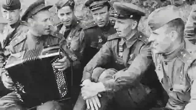 Памяти Г. К. Жукова 🥀 Заиграй, мой баян #баян #деревенскаяжизнь #жуков #баян #песнивоенныхлет смотреть онлайн