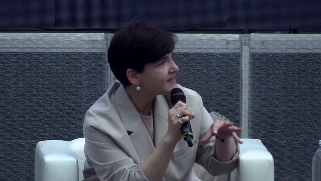 Сosmoscow talks. Новое образование смотреть онлайн