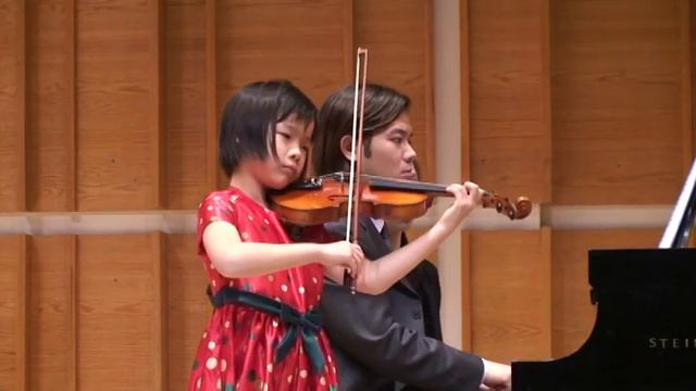 Viotti Concerto NO. 23 in G Major (Qingyu Chen, 8 yrs old), (Merkin Concert Hall at Kaufman Center) смотреть онлайн