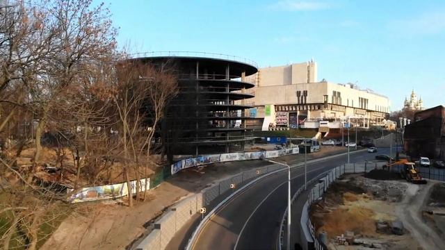 Строительство многоуровневого паркинга