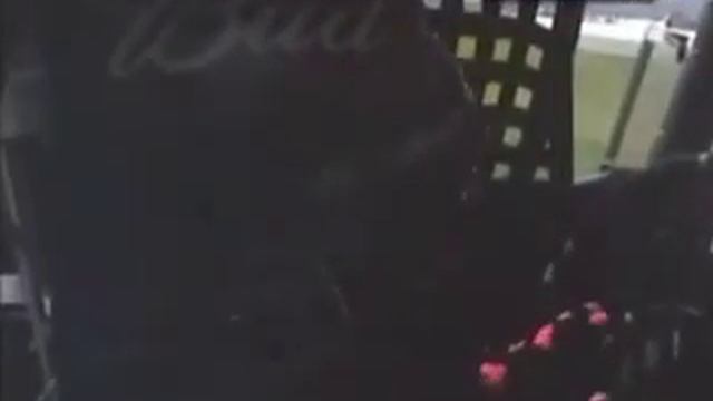Disturbing Radio From Dale Earnhardt Jr After Bad Wreck (Fontana 2002) смотреть онлайн