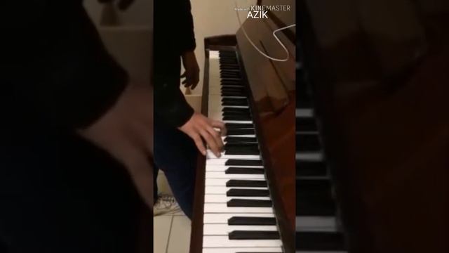 Still -kara Lord. With the piano смотреть онлайн