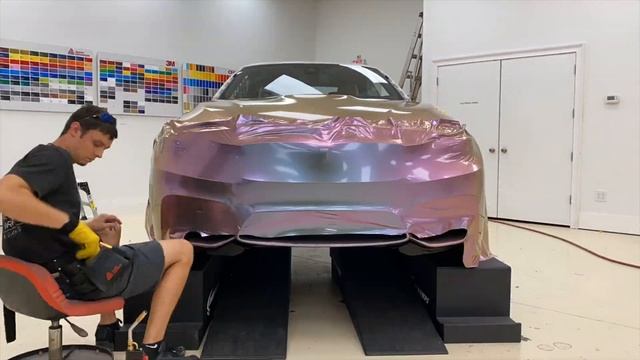 CRAZY COLORSHIFT BMW M4!! смотреть онлайн