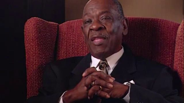 Gospel Legends - "Rev. Lawrence Roberts Interview" смотреть онлайн