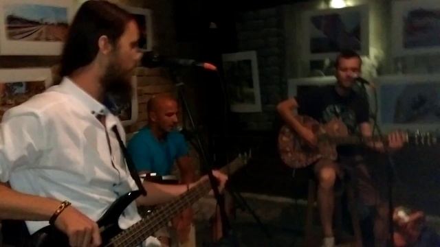 NO WOOFER - Tako prazan (acoustic cover) смотреть онлайн