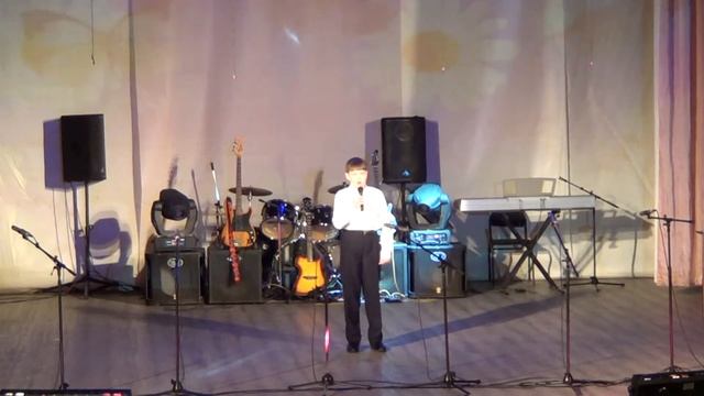 Стихотворение "Подарок" исп.Павел Лаптев с.Высотино 7.03.2018 смотреть онлайн