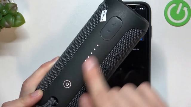 Как подключить к айфону колонку JBL Flip Essential / Сопряжение JBL Flip Essential с айфоном смотреть онлайн