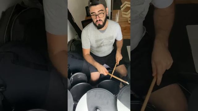 Get Along [Los Justicieros] - Simone Weber (Drum Cover) смотреть онлайн