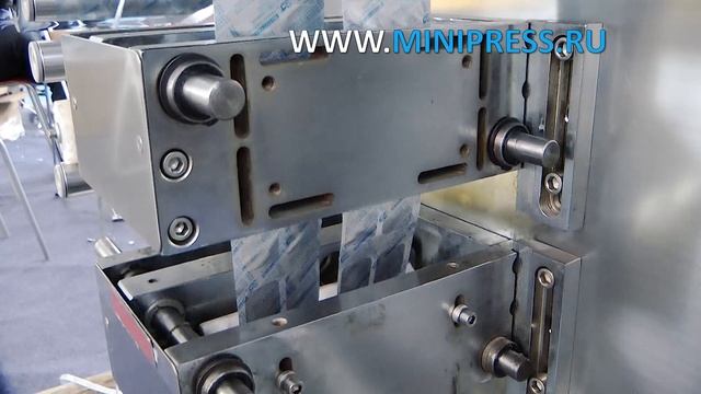 Equipment for packaging penicillin vials in cardboard boxes Pharma-manager.com смотреть онлайн
