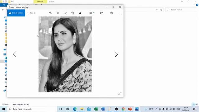 Convert image into pencil sketch in Python|Jupyter Notebook| Python | Tutorial | IEMLabs смотреть онлайн
