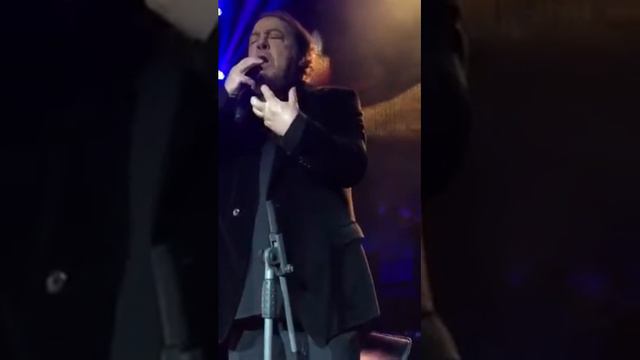 Giannis Parios - Ena Gramma Live