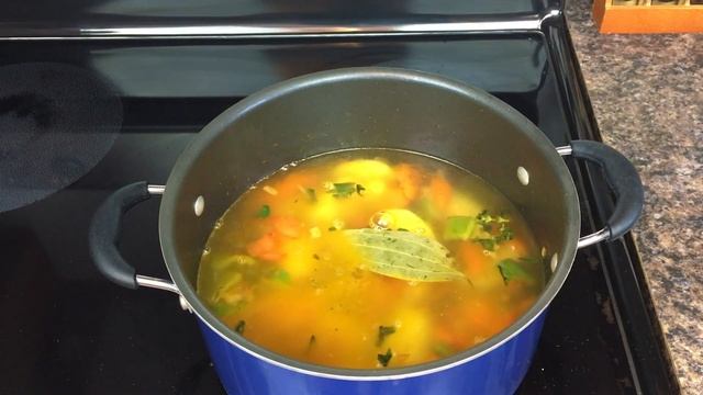 Очень быстрый обед, вкусный суп с фрикадельками