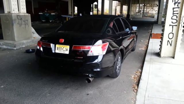 8th Gen Accord Sedan Exhaust Sound смотреть онлайн