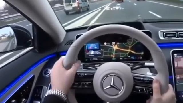 НОВЫЙ MERCEDES 2021 смотреть онлайн