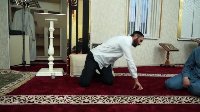 Ламазагахь кулгаш хьал айдар миштад, айди дези уж | Албаков Тахир смотреть онлайн