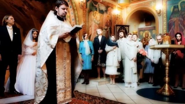 В ЛУННОМ СИЯНИИ. ПОЁТ СВЕТЛАНА СМОЛЯНИНОВА. смотреть онлайн
