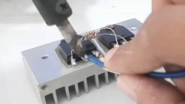 How To Make Inverter From D209l Power Transistor смотреть онлайн