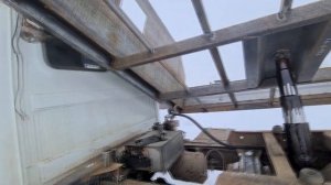 Валдай самосвал: Первый подъем кузова,все рассчитано правильно