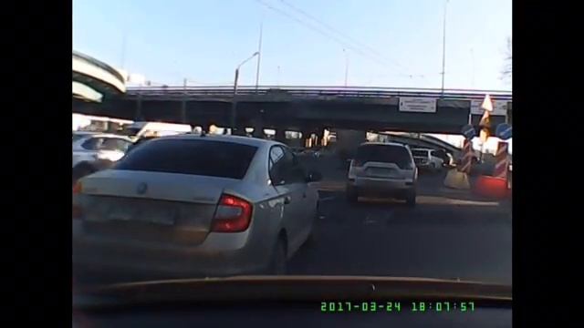 Глухой.слепой водитель. что от таких ожидать? смотреть онлайн