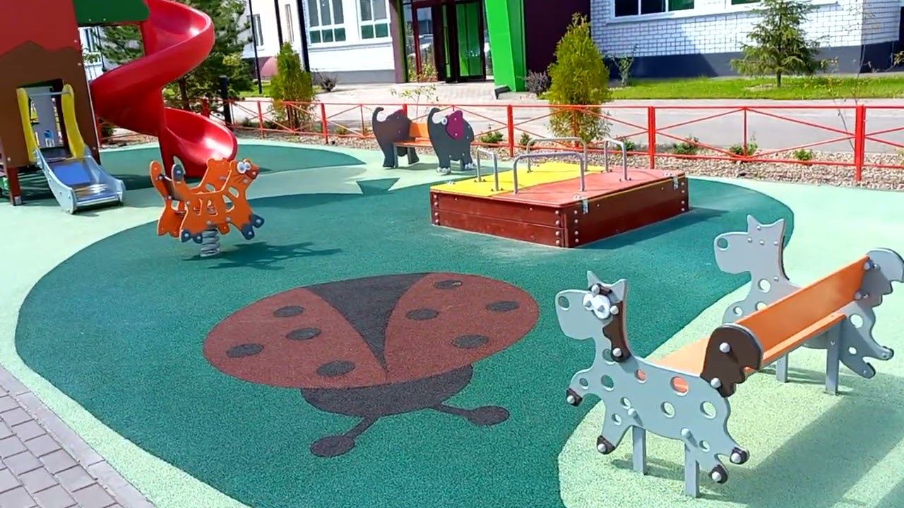 Брянск.Старый аэропорт. ЖК Атмосфера в парке. смотреть онлайн