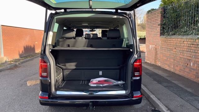 Approved Used Volkswagen Caravelle Executive 2.0TDI 150 EU6 BMT DSG Discover Pro Nav + Leather смотреть онлайн