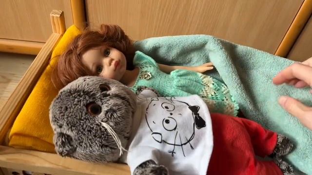 Басики укладывают реборна Тасю в новую кроватку. #реборн #басик #басики #лили смотреть онлайн