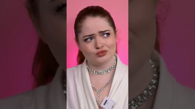 СПРАШИВАЛА ДЕВУШЕК НА УЛИЦЕ ЧЕМ ОТ НИХ ПРИЯТНО ПАХНЕТ смотреть онлайн