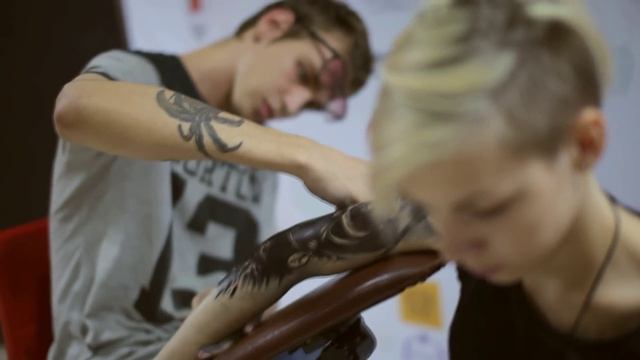 Конкурс талантов "Новый век" - Михаил Чермных и Юлия Смирнова (Перевоплащение) смотреть онлайн