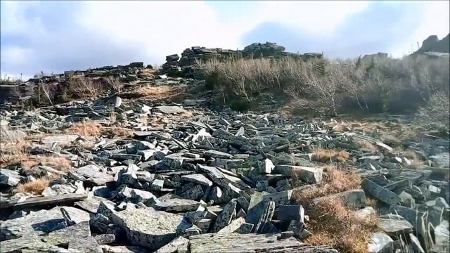 Хребет Уреньга осенью - Первая Сопка 1155м смотреть онлайн