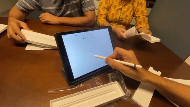 Family unboxing Apple Pencil 1st generation for iPad ?? ? смотреть онлайн
