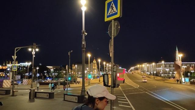 Кремль, Звезда на Спасской башне и Куранты, Храм Василия Блаженного, Варварка, Парк Зарядье #moscow смотреть онлайн