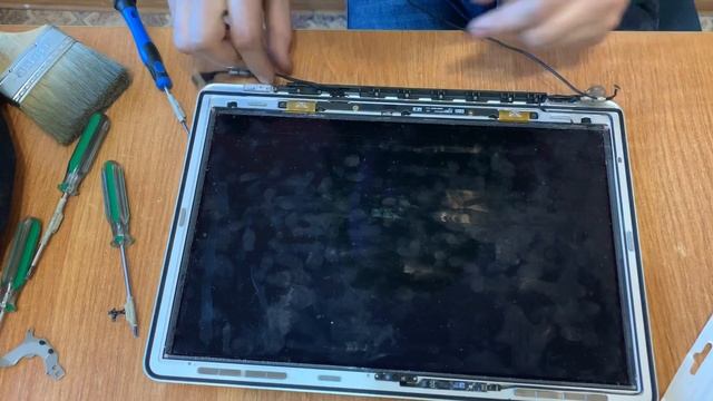 Замена шлейфа дисплея MacBook Air 13 A1369 Mid 2011 смотреть онлайн