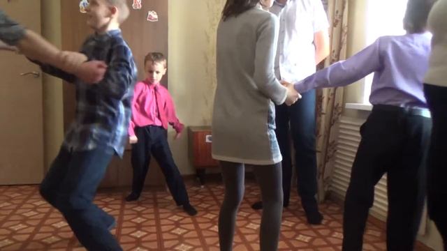 новый год "Проект путь к взрослению" тренировочная квартира танцы смотреть онлайн