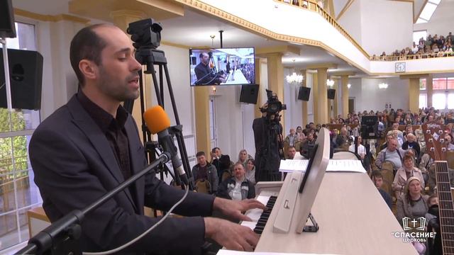 Всё, что живёт, поклонится / Песня смотреть онлайн