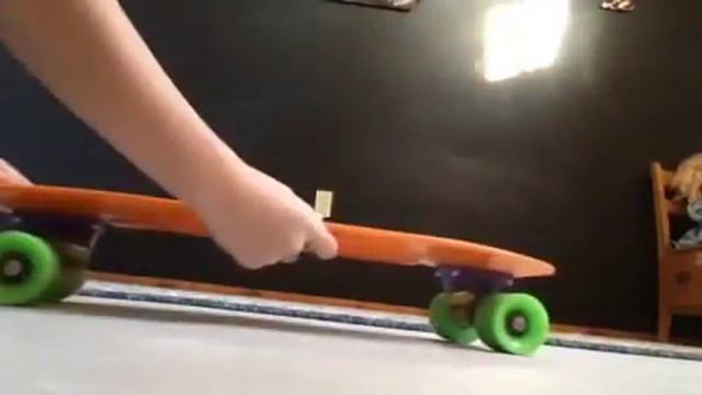 Как прыгать Олли на penny board смотреть онлайн